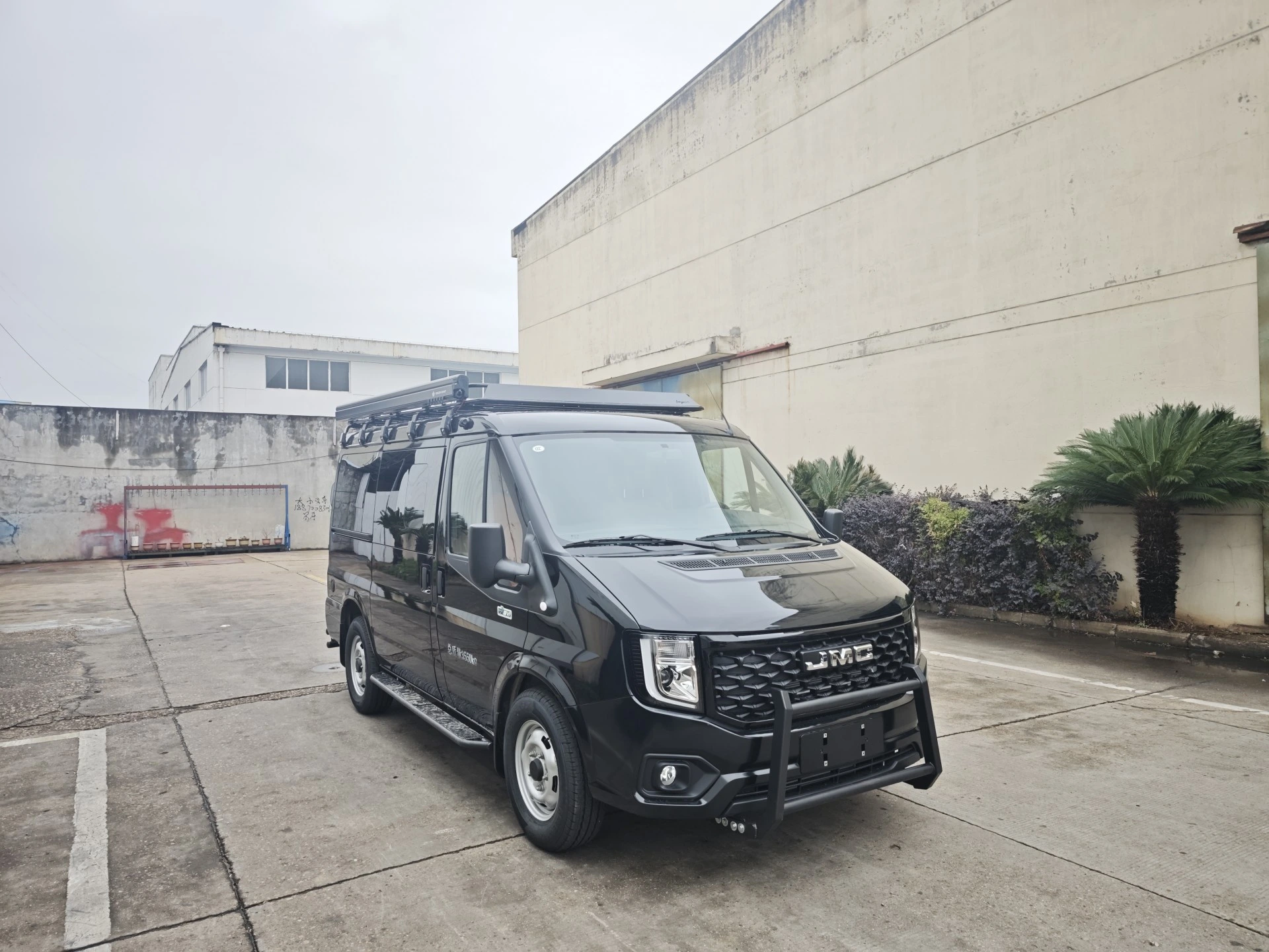 自在尚旅牌SLR5041XSYMDA6宿营车
